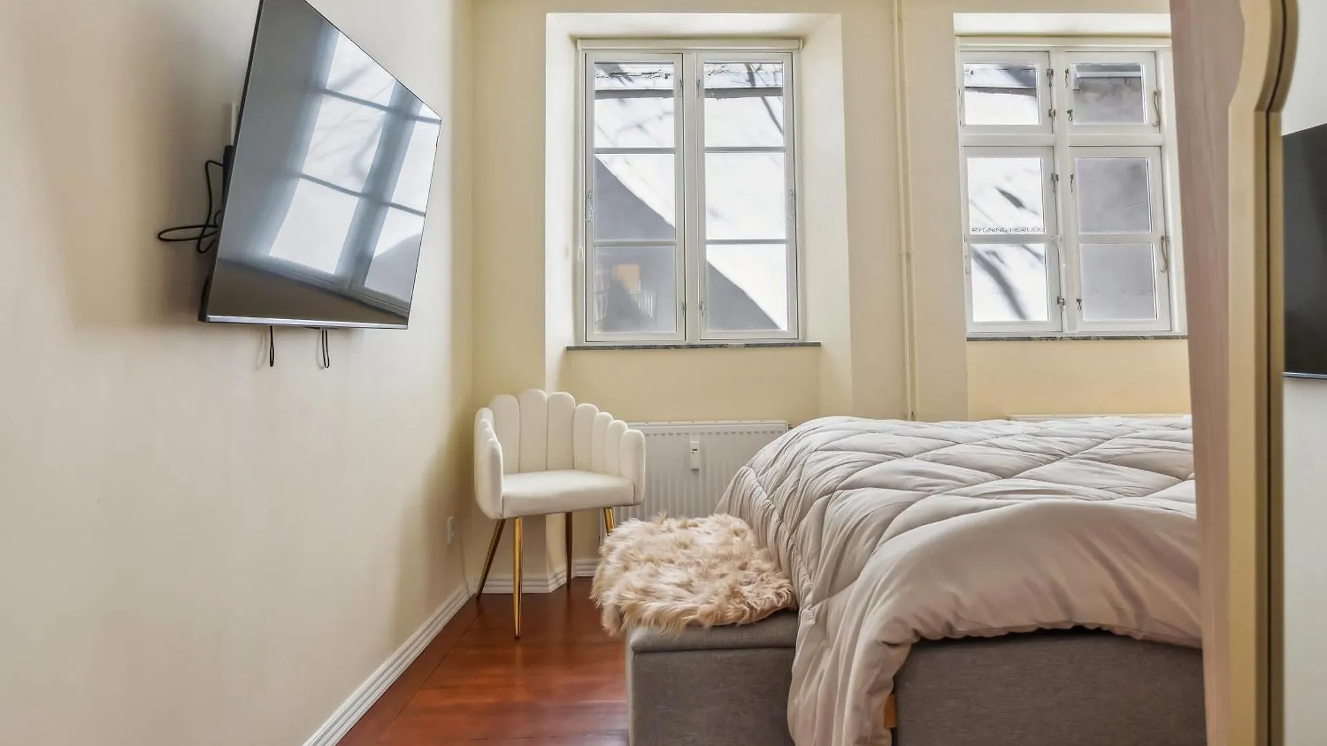 Central Luxury Flat - Walk To Nyhavn Tivoli & Metro كوبنهاجن 0*,  الدنمارك