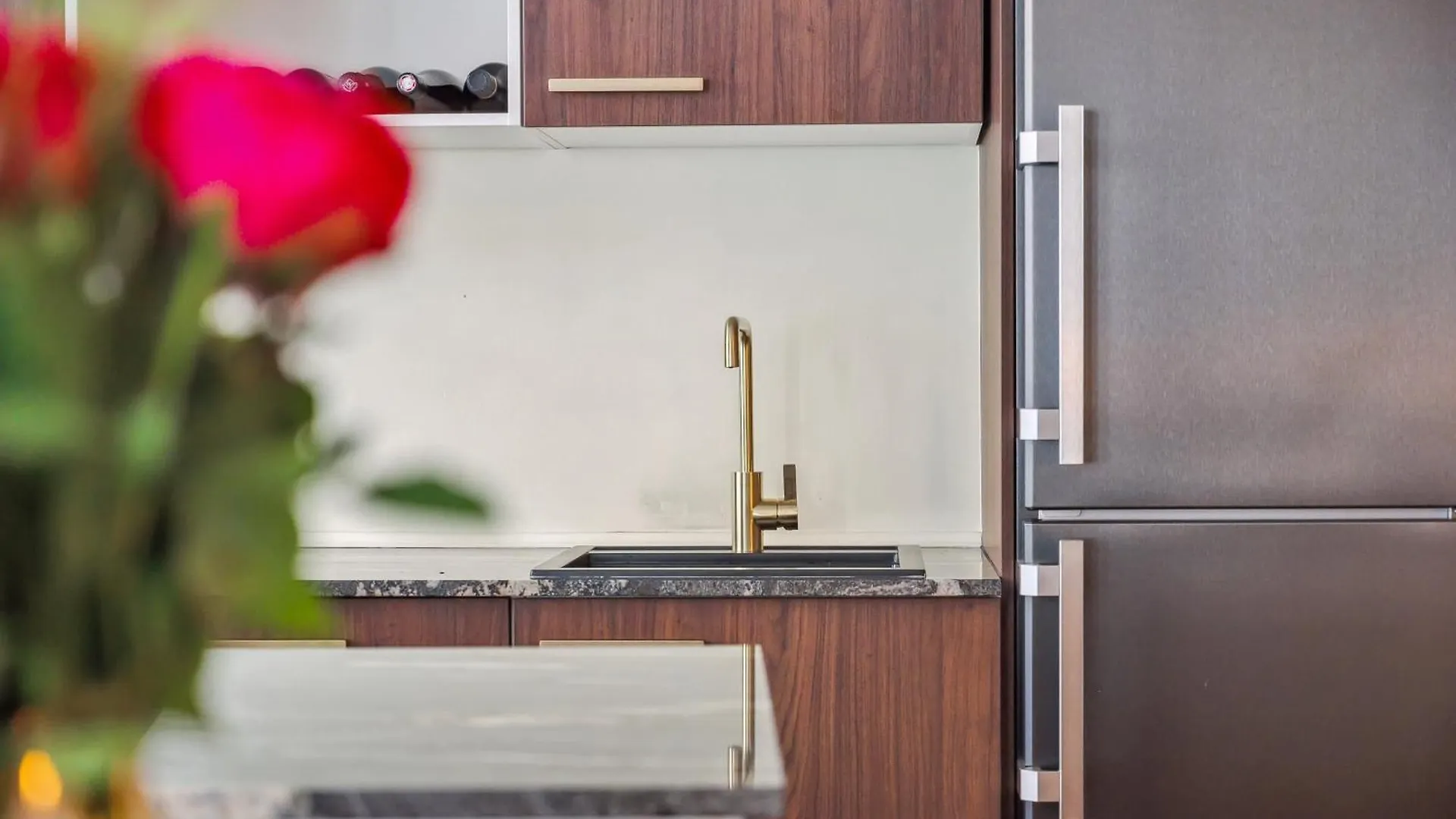 Central Luxury Flat - Walk To Nyhavn Tivoli & Metro كوبنهاجن شقة