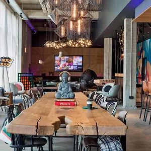 Moxy Hotel